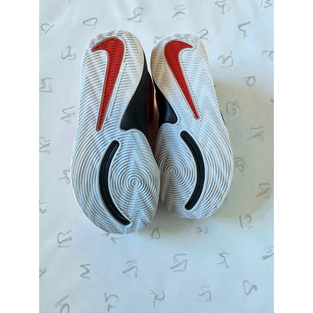 Nike‎ Team Hustle D 10 (PS) Kids Size 11 Color Red Black Running Shoes Kids